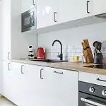 Large & Confort 2 Bdr Renovated 니스