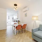 Large & Confort 2 Bdr Renovated * 니스