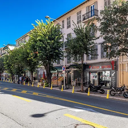 Large & Confort 2 Bdr Renovated *