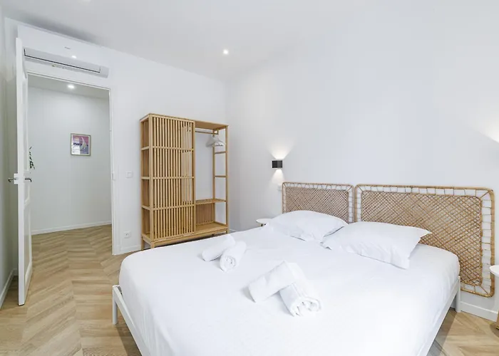 Large & Confort 2 Bdr Renovated Apartmán