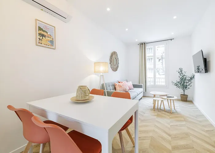 Apartmán Large & Confort 2 Bdr Renovated