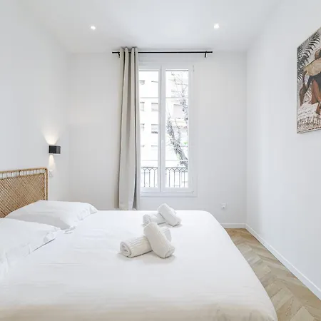 Appartement Large & Confort 2 Bdr Renovated Nice