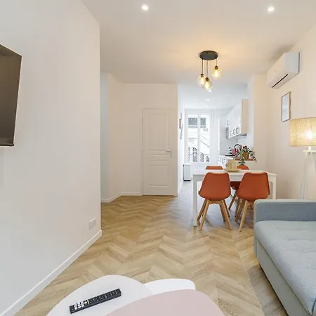 Large & Confort 2 Bdr Renovated Apartament